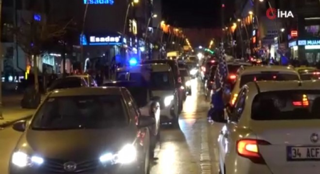 Erzurum caddeleri şenlik alanına döndü